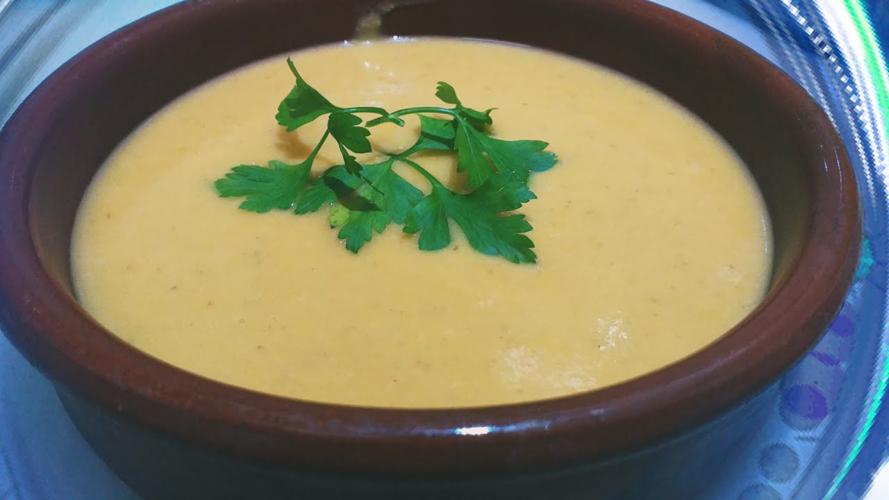 Crema-de-calabaza-con-avellanas
